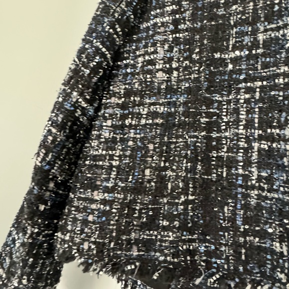 Trendy open front metallic tweed jacket by Bagatelle - Picture 7 of 9